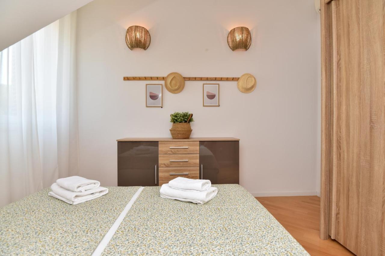 Apartment Sunny Bay - Free Parking Dubrovnik Kültér fotó